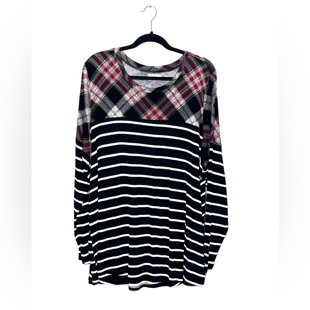 Maurices Striped/Plaid Knit Top